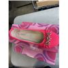 Image 2 : 5 NEW PAIRS ASSORTED SIZES WOMENS SHOES