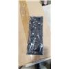 Image 2 : 2 CASES PILLAR HOLDERS. 120 PCS PER CASE