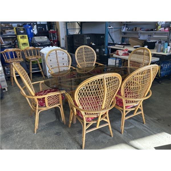 RATTAN GLASSTOP PATIO SET W/ 6 CHAIRS
