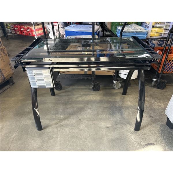 GLASS TOP SKETCH / GRAPH DESK