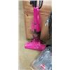 Image 3 : BISSEL STEAM CLEANER AND VACUUM - WORKING
