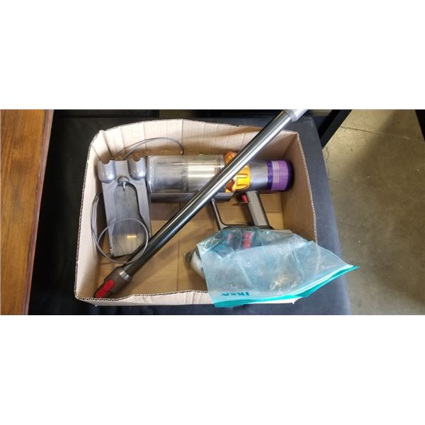 DYSON V11 ABSOLUTE  EXTRA CORDLESS STICK VACUUM - TESTED WORKING, RETAIL $799