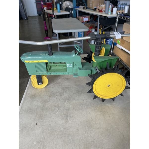 JOHN DEER SPRINKLER ATTACHMENT