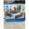 Image 1 : SEALY QUEEN AIR MATTRESS
