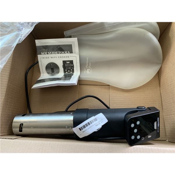AS NEW INVIDE SOUSVIDE COOKER