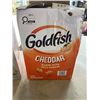 Image 2 : CASE OF NEW SEALED GOLDFISH CRACKERS AND CASE OF PITA CHIPS - 1 OF 2 BAGS SEALED