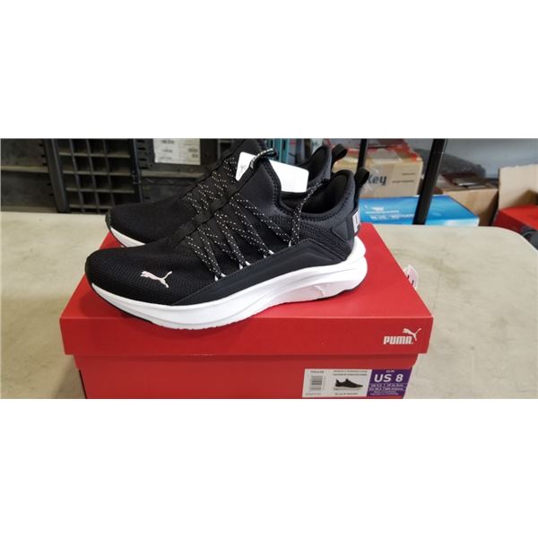 AS NEW PUMA WOMANS BLACK RUNNING SHOES. SIZE 8 US