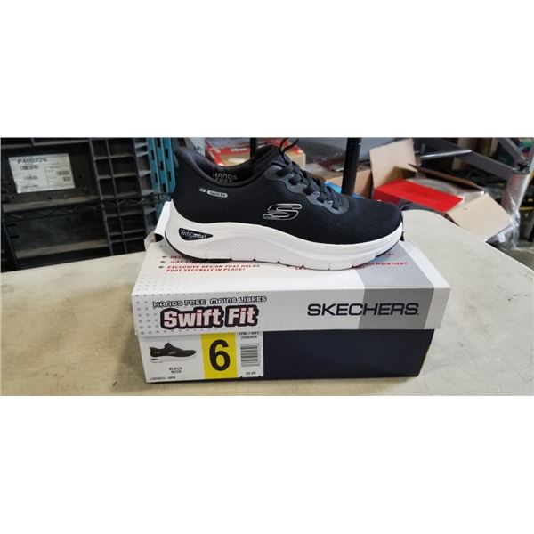 AS NEW SKECHERS SWIFT FIT WOMANS BLACK RUNNING SHOES. SIZE 6 US