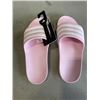 Image 2 : AS NEW ADIDAS KIDS ADILETTE AQUA K SANDLES. SIZE 5 US