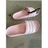 Image 3 : AS NEW ADIDAS KIDS ADILETTE AQUA K SANDLES. SIZE 5 US