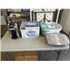 Image 1 : FOOT MASSAGER AND FOOT SPA, KEURIG COFFEE MACHINE AND HUMIDIFIER