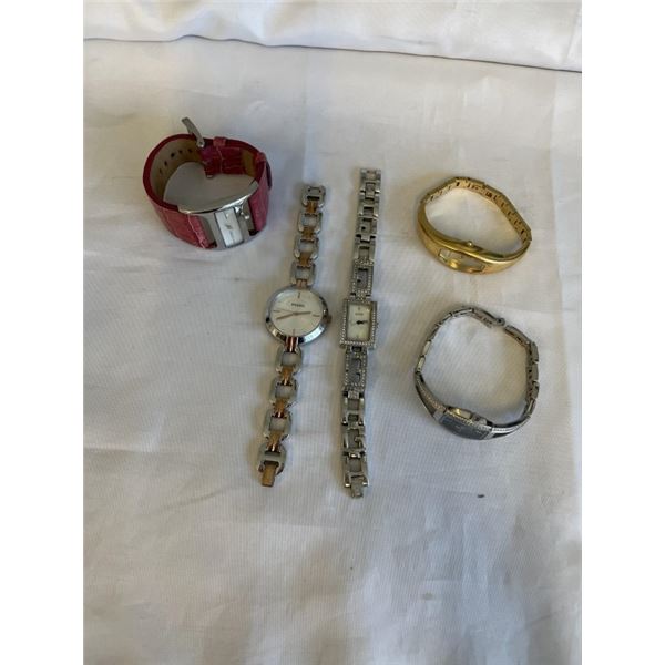 5 LADIES WATCHES, DKNY, FOSSIL, NINE WEST AND GUESS