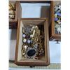 Image 4 : VINTAGE MUSICAL JEWELRY BOX W/ LOTS OF JEWELRY CONTENTS