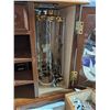 Image 6 : VINTAGE MUSICAL JEWELRY BOX W/ LOTS OF JEWELRY CONTENTS