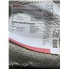 Image 1 : BRAND NEW STYLE WELL 5x7FT AREA CARPET