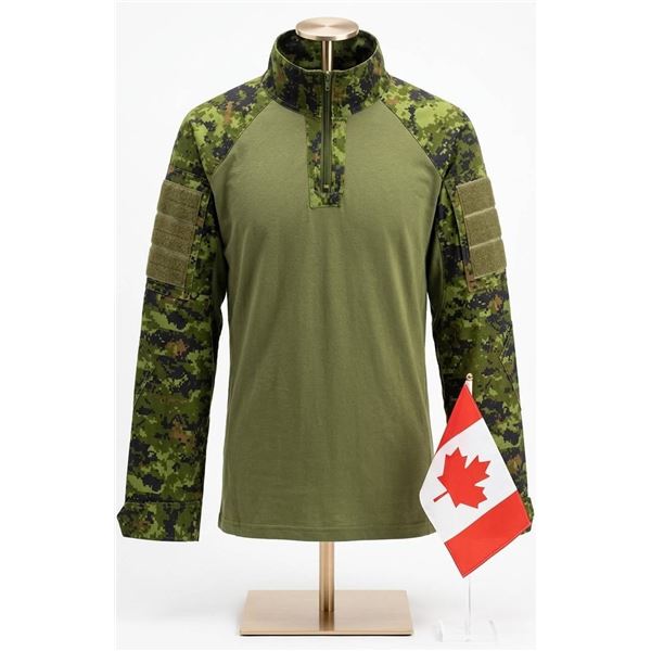 Canadian Forces CADPAT Combat Shirt With Patches and Quarter-Zip, Medium