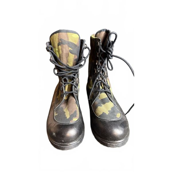 Canadian Army Combat Boots Camouflage Pattern Leather Nylon Size 9