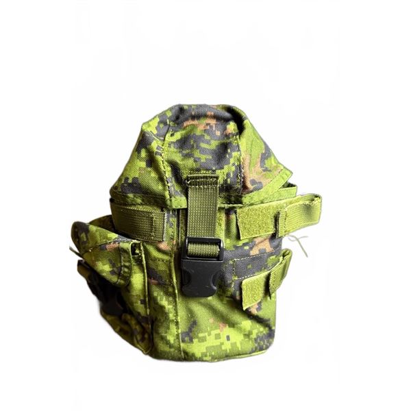 Canadian Forces CADPAT Canteen Pouch with Plastic Water Bottle