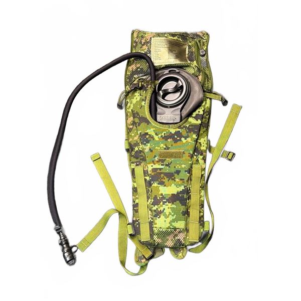 CamelBak Hydration Pack CADPAT Military Issue with Accessories