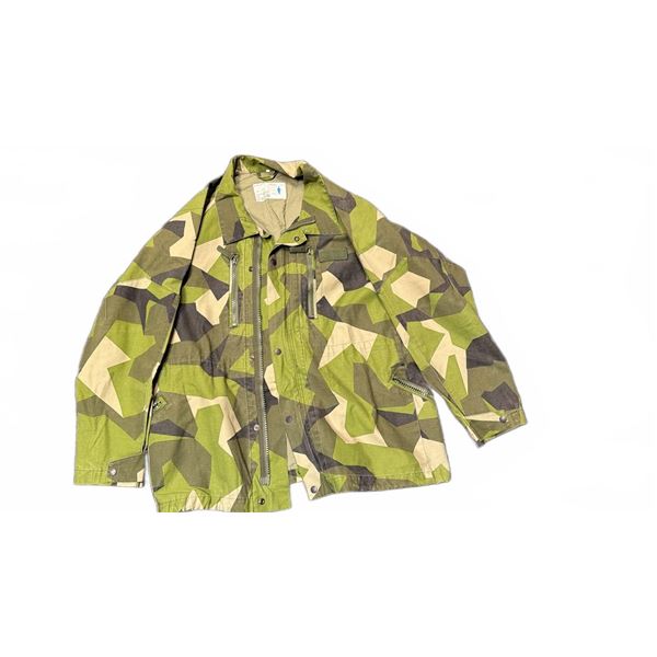 Swedish Army M90 Camouflage Field Jacket, Size 170/85, Cotton/Polyester Blend