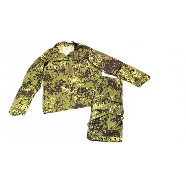 TacGear Kommando Field Jacket and Pants Set Green Camo Size L/2/54