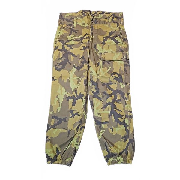 Camo Military Cargo Pants, Size 182/100, 50% Polyester 50% Wool, AV Group A.S.