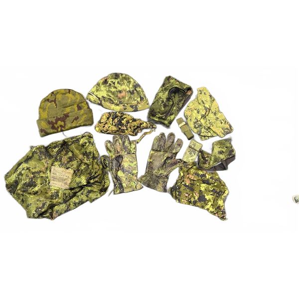 Canadian Forces CADPAT Winter Camouflage Kit with Gloves, Hats and Accessories