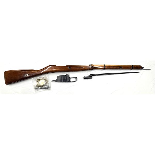 Mosin Nagant Wood Set & Bayonet Plus Magazine