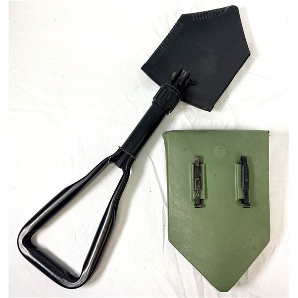 Folding Military Shovel w/ Alice Clip Pouch