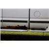 Image 12 : 1998 (12/97) GMC Sierra 1500 SLE extended cab pickup truck. 6.5 liter diesel, auto transmission, 4X4