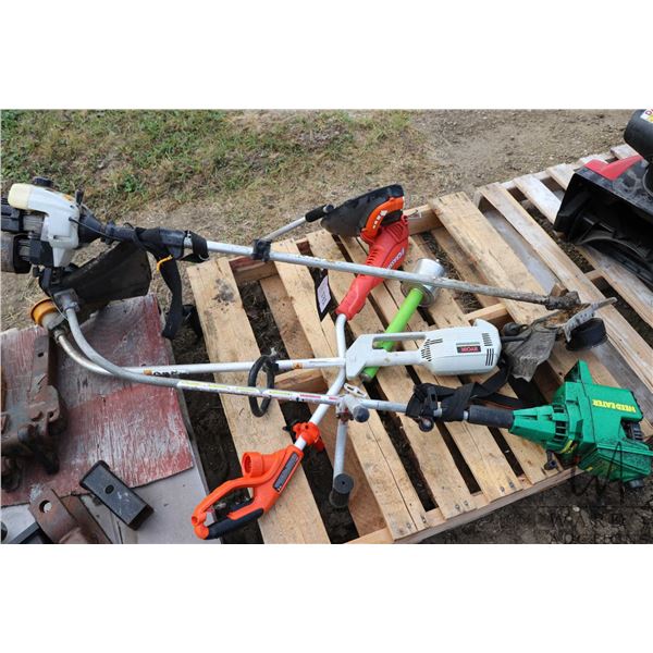 Selection of gas and electric edge trimmers. not tested