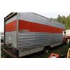 Image 33 : Ford F600 U-HAUL box truck. Fittied with 20' box (plus attic) with roll up door and loading ramp. Th
