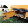 Image 5 : 1993 International School Bus. This is a running and driving unit. ODO Showing 172629. VIN 1HVBBACP8