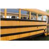 Image 9 : 1993 International School Bus. This is a running and driving unit. ODO Showing 172629. VIN 1HVBBACP8