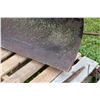 Image 4 : 48" wide snowblade for quad or small garden tractor. Main bar is bent and no hardware included