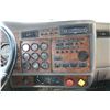 Image 16 : 2003 Kenworth T800 Class 8 conventional truck with sleeper. Running and operating unit, showing 7673