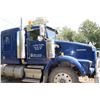 Image 24 : 2003 Kenworth T800 Class 8 conventional truck with sleeper. Running and operating unit, showing 7673