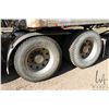 Image 28 : 2003 Kenworth T800 Class 8 conventional truck with sleeper. Running and operating unit, showing 7673