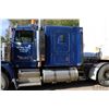 Image 3 : 2003 Kenworth T800 Class 8 conventional truck with sleeper. Running and operating unit, showing 7673