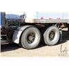 Image 4 : 2003 Kenworth T800 Class 8 conventional truck with sleeper. Running and operating unit, showing 7673