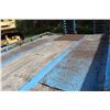 Image 9 : Heavy duty trailer marked 4260 kg. trailer weight and 16509 kg. trailer capacity. Fitted with dual t