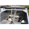 Image 18 : 2003 Load Line Clam belly dump trailer, Vin no. 2D3CS382831012921