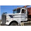 Image 2 : 1986 Freightliner conventional 15 speed dump truck with Caterpillar engine.  Working and operating u