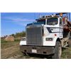 Image 3 : 1986 Freightliner conventional 15 speed dump truck with Caterpillar engine.  Working and operating u