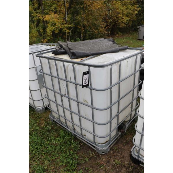 IBC tote, appears complete