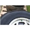 Image 4 : Two 22.5" rims, one Michelin 10R 22.5 XZE tire and GM marked alloy 8 bolt rim fitted with Michelin L