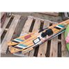 Image 1 : Pair of OMC 60 water skis and two hockey sticks