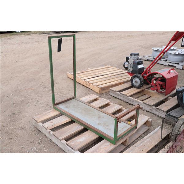 Hydraulic jack and rolling cart