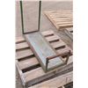 Image 2 : Hydraulic jack and rolling cart