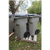 Image 1 : Lot of two rolling garbage cans